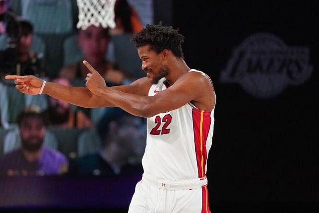 小平头啤酒肚！卢卡库本赛季意甲11场独造9球