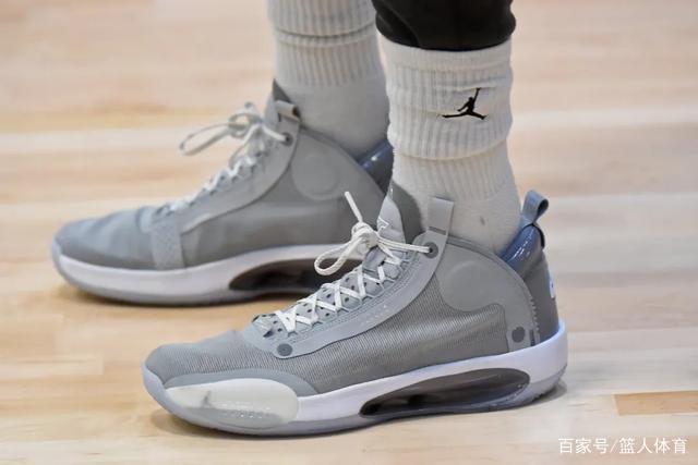 米切尔45分骑士力克活塞 热火力克国王止7连败